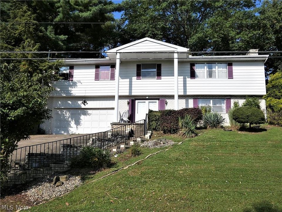 1st image of 162 N Hills Dr