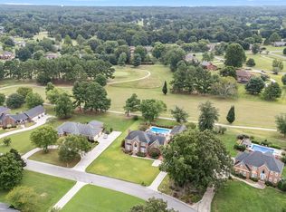 104 Saint Andrews Pl, Tullahoma, TN 37388