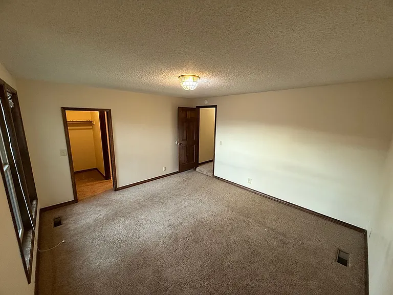 1150 NW Sunnywood Ct — Photo 24