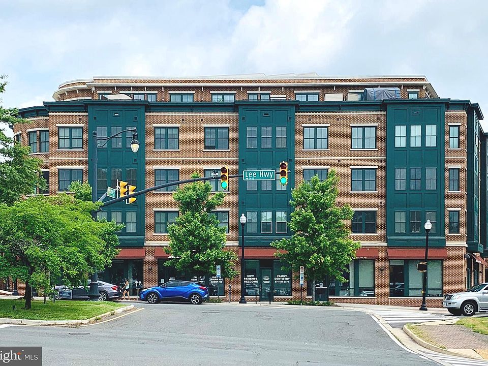 1st image of 2101 N Monroe St APT 202