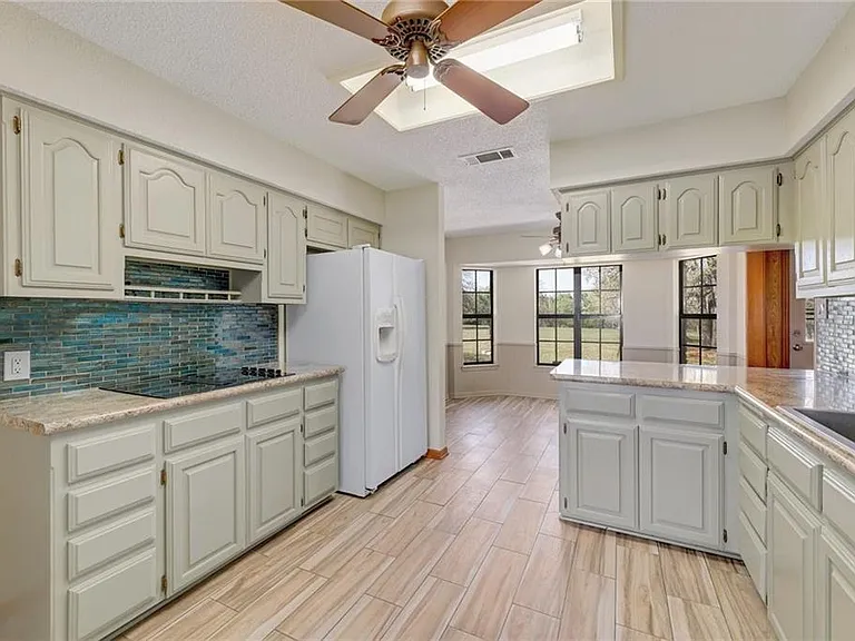 207 Rancho Bueno Dr — Photo 15