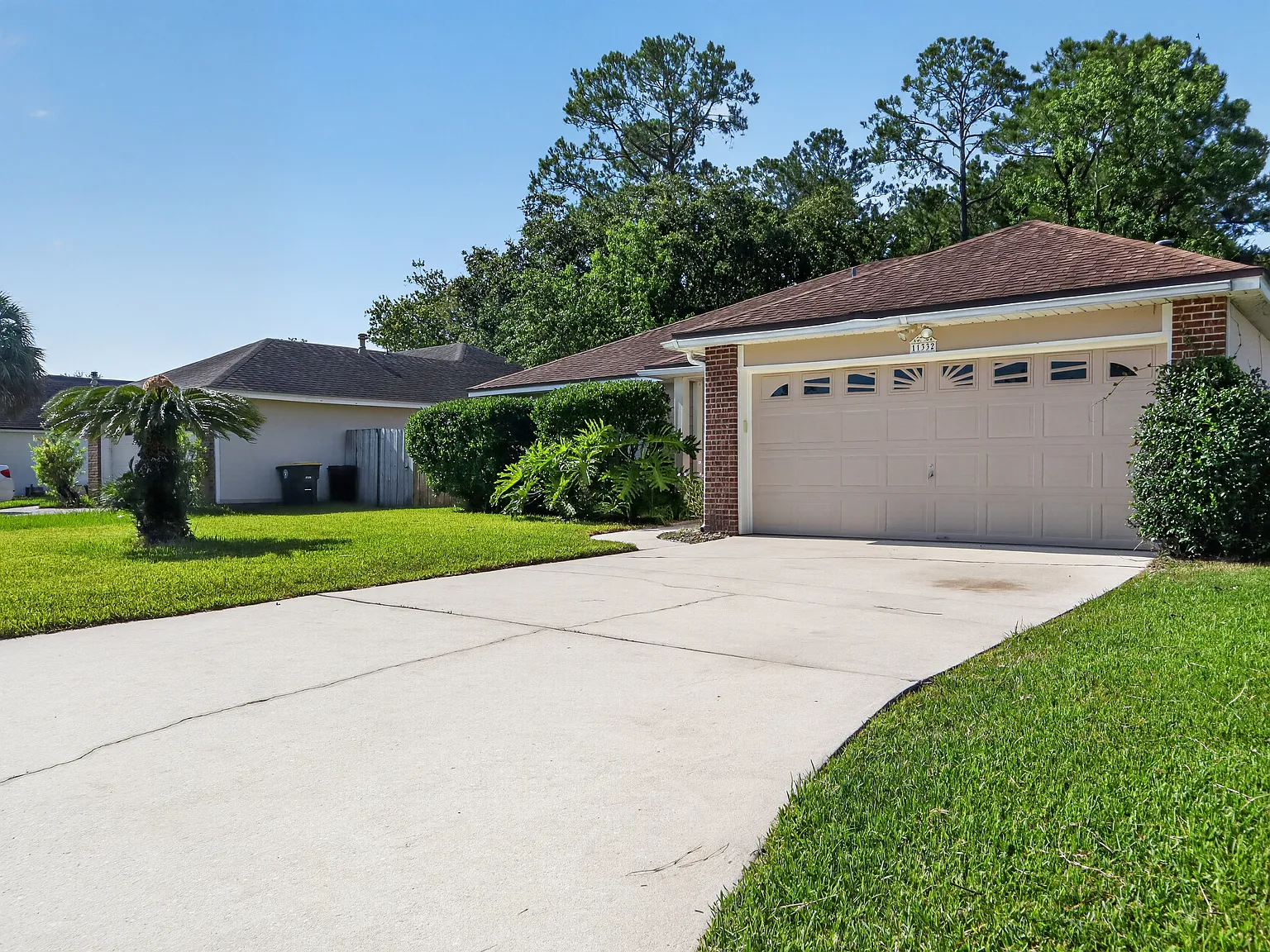 4 bed, 1807 sqft, $2,400 — Photo 3