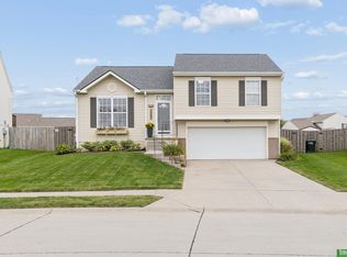 7951 S 157th Ave, Omaha, NE 68136
