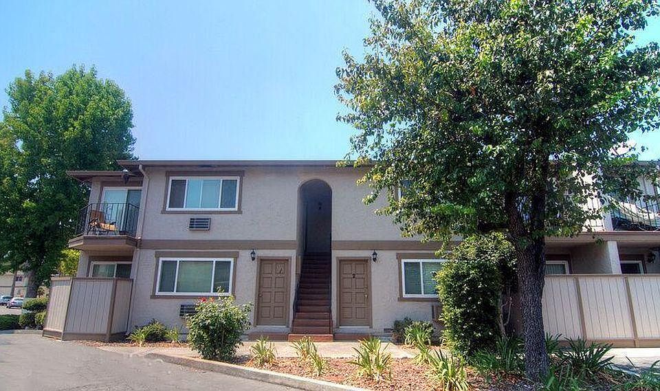 1st image of 1595 Brookvale Dr APT 7