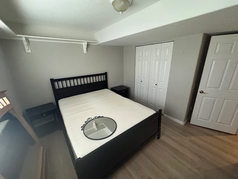 556 E Rocky Mouth Ln #BASEMENT — Photo 5