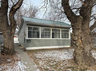 1042 Coteau STREET W, Moose Jaw, SK S6H 5G4
