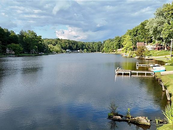 4th image of 154 Crystal Lake Road