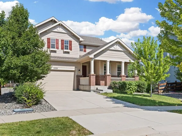 4532 Heatherhill Ct, Longmont, CO 80503