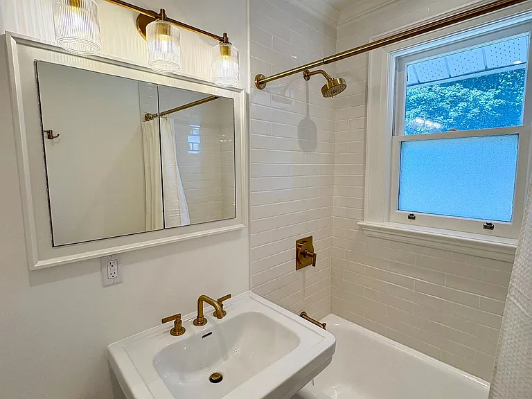 18 Servington Cres — Photo 34