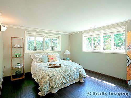 BIG Room & Very Private