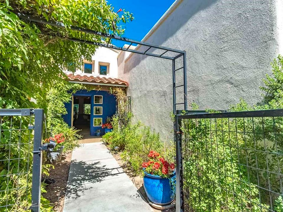 2nd image of 2678 N Vuelta Vista Campestre