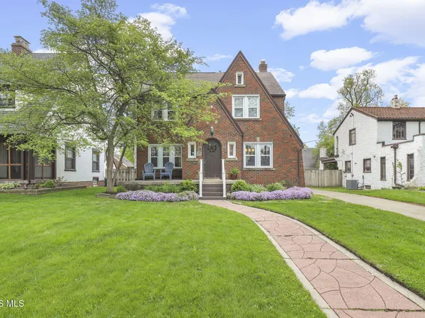 2310 Drummond Rd, Toledo, OH 43606