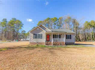 3252 Gordon Dr, Petersburg, VA 23805