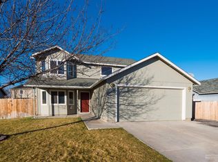 1331 SW 33rd St, Redmond, OR 97756