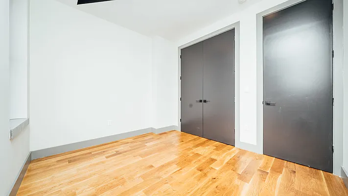 Rented by Nooklyn NYC LLC | media 11