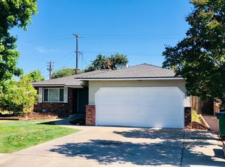 1512 Oak St, Selma, CA 93662