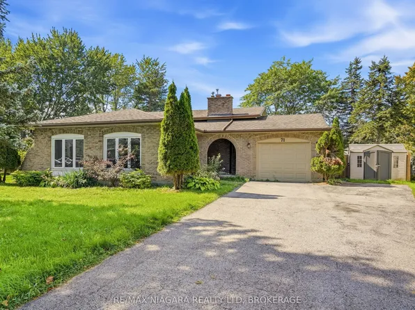71 Glenayr Pl, Welland, ON L3C 3M6