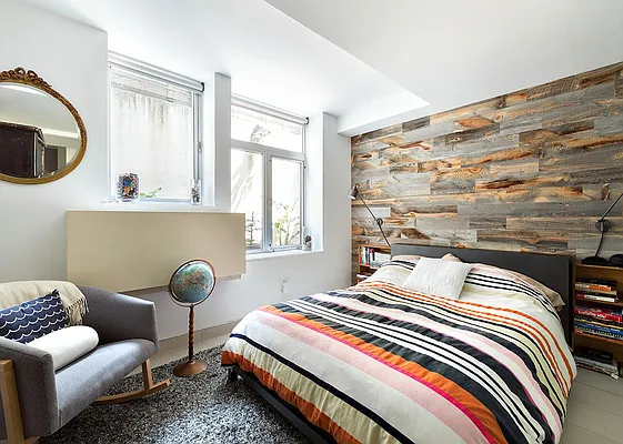 Sold by Corcoran | media 3