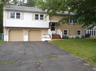 412 Cornell Dr, Brick, NJ 08723