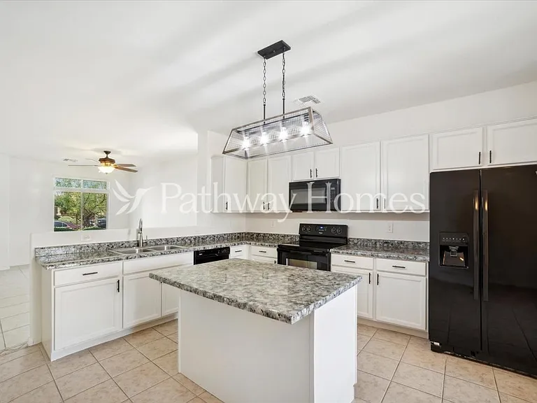 11781 W Overlin Ln — Photo 5