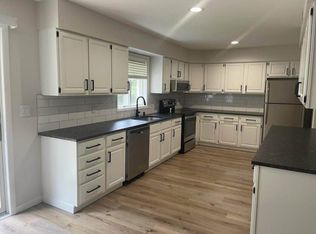 13737 Alton Rd, Monroe, MI 48161