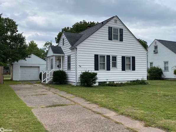 60 Richards Dr, Fort Madison, IA 52627