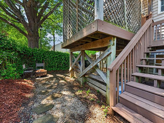 3rd image of 5500 Vista View Ct