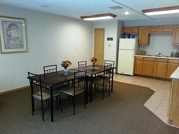 3rd image of 340 2nd Ave S #Rhadjvwsd