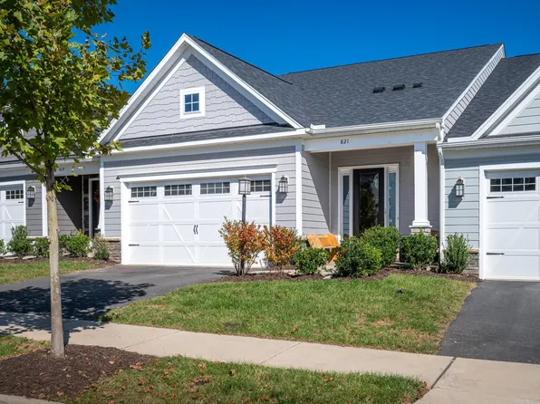 821 Heathfield Ln, Crozet, VA 22932