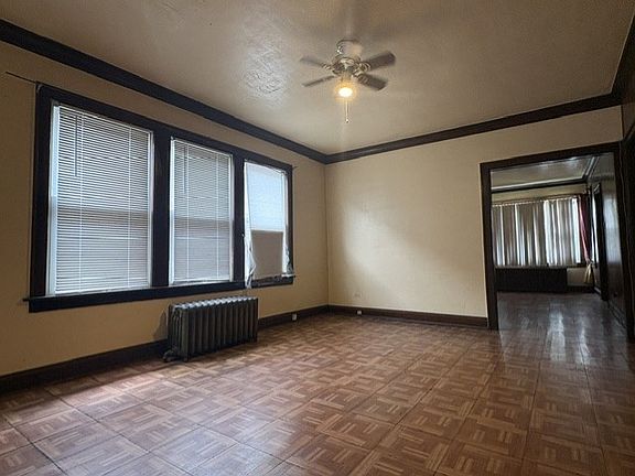 2nd image of 6537 S Francisco Ave