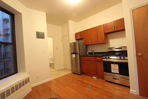 Rented by Alpha Properties NYC I LLC | media 22