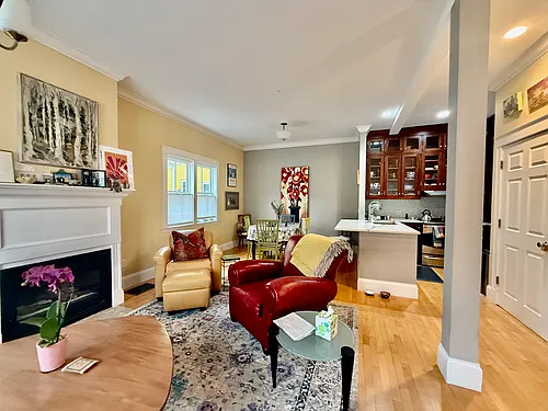 381 Huron Ave #M Photo 1