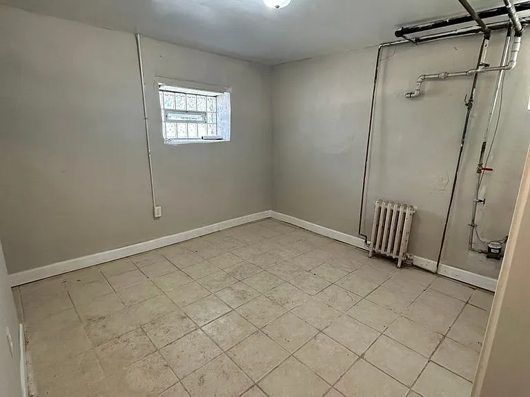 500 Glendale Rd — Photo 13