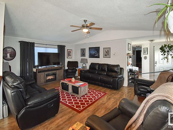 3rd image of 58016 Range Road 255