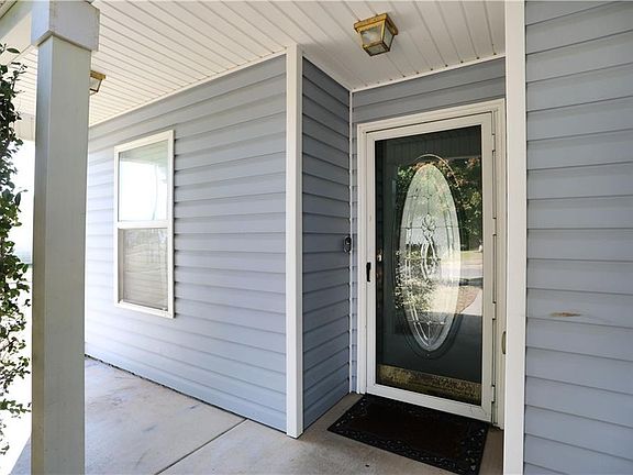 3rd image of 15513 Ivy Hill Dr
