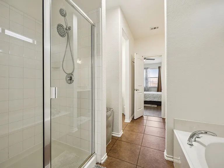 5308 Bridgeport Rd — Photo 18