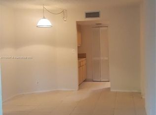 303 Gardens Dr APT 105, Pompano Beach, FL 33069