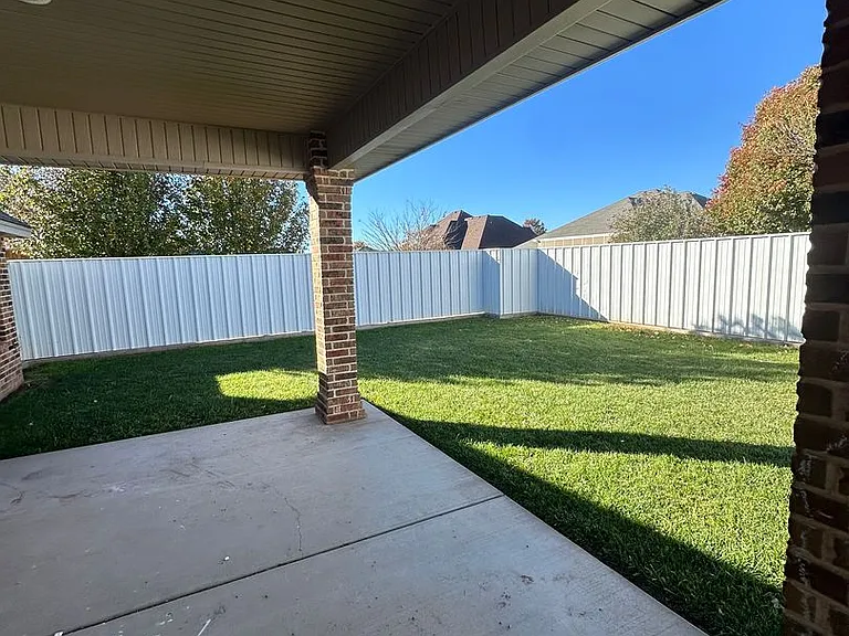 3724 Woodlark Rd — Photo 46