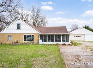 697 Pierce Rd, Plainwell, MI 49080