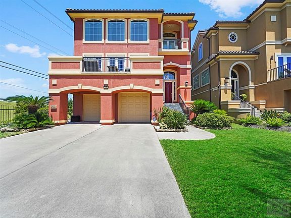 2nd image of 1002 Palm Cove Ct