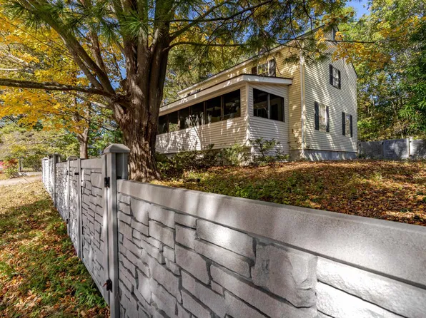 47 McKinley Road, Portsmouth, NH 03801