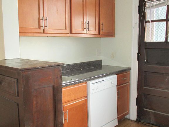 3rd image of 4026 N Paulina St #3B