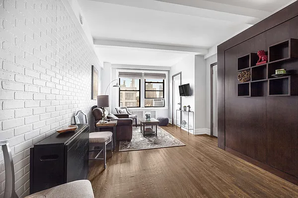 Sold by Compass | media 3