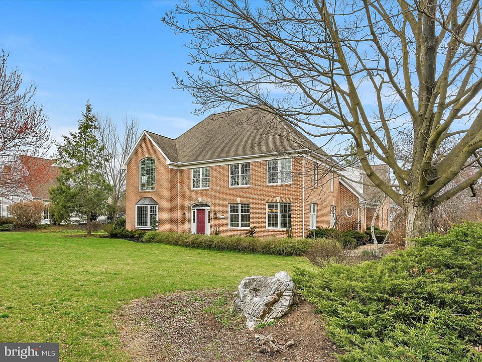 1001 Wetherburn Dr York PA Zillow