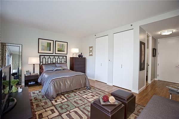 1st image of 40 Gold St APT 6E