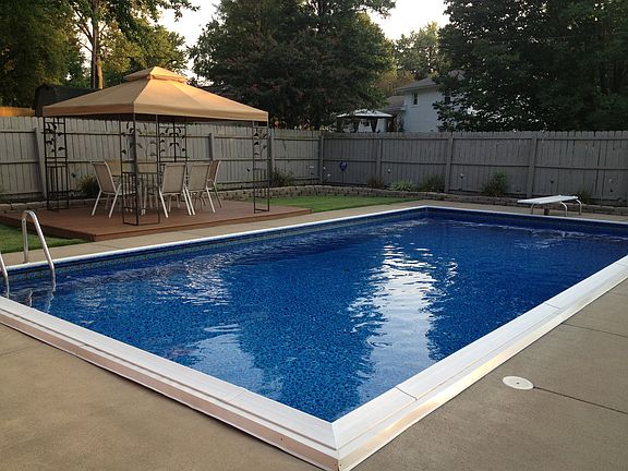 16 x 32 pool