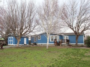 8 Camdon Dr, Dallesport, WA 98617