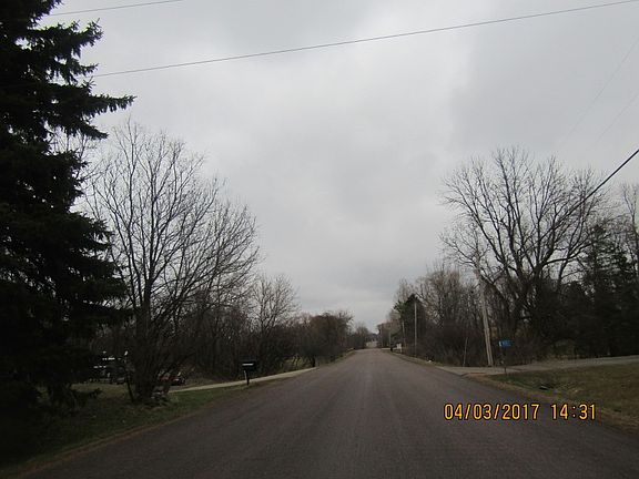 5th image of 915 128th St W
