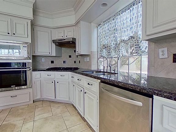 5th image of 4107 Kirkwall Ct