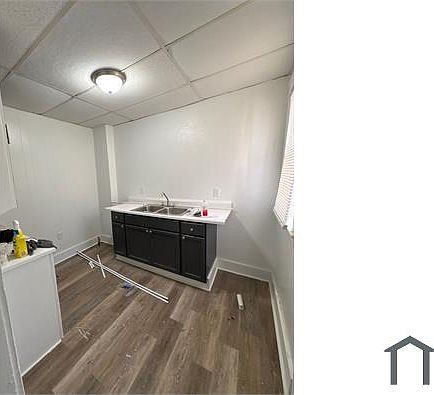 2nd image of 1232 E 113th St #4